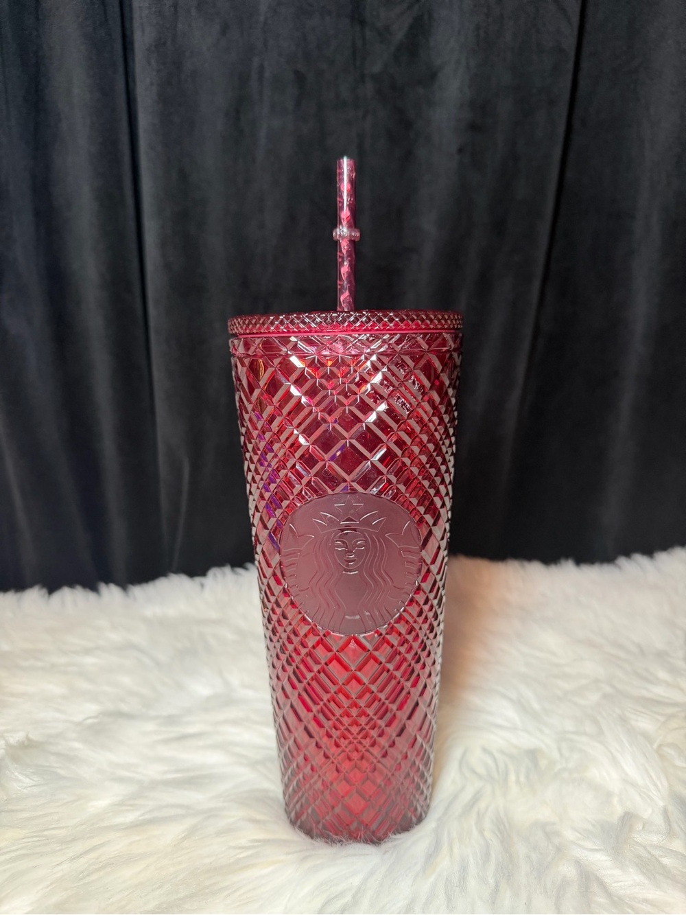 Starbucks 2021 Berry Plum Diamond Tumbler with Straw